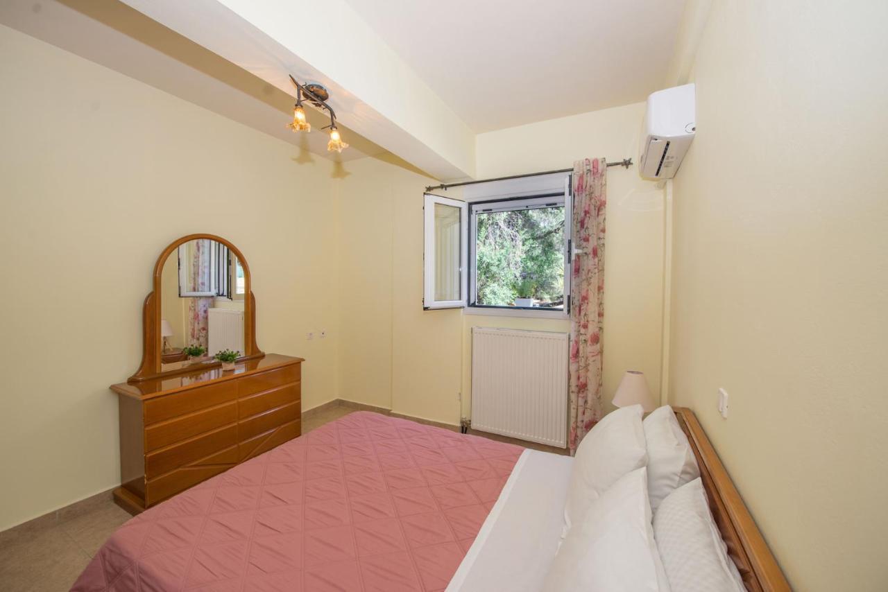 Nicoles Houses 아릴라스 외부 사진